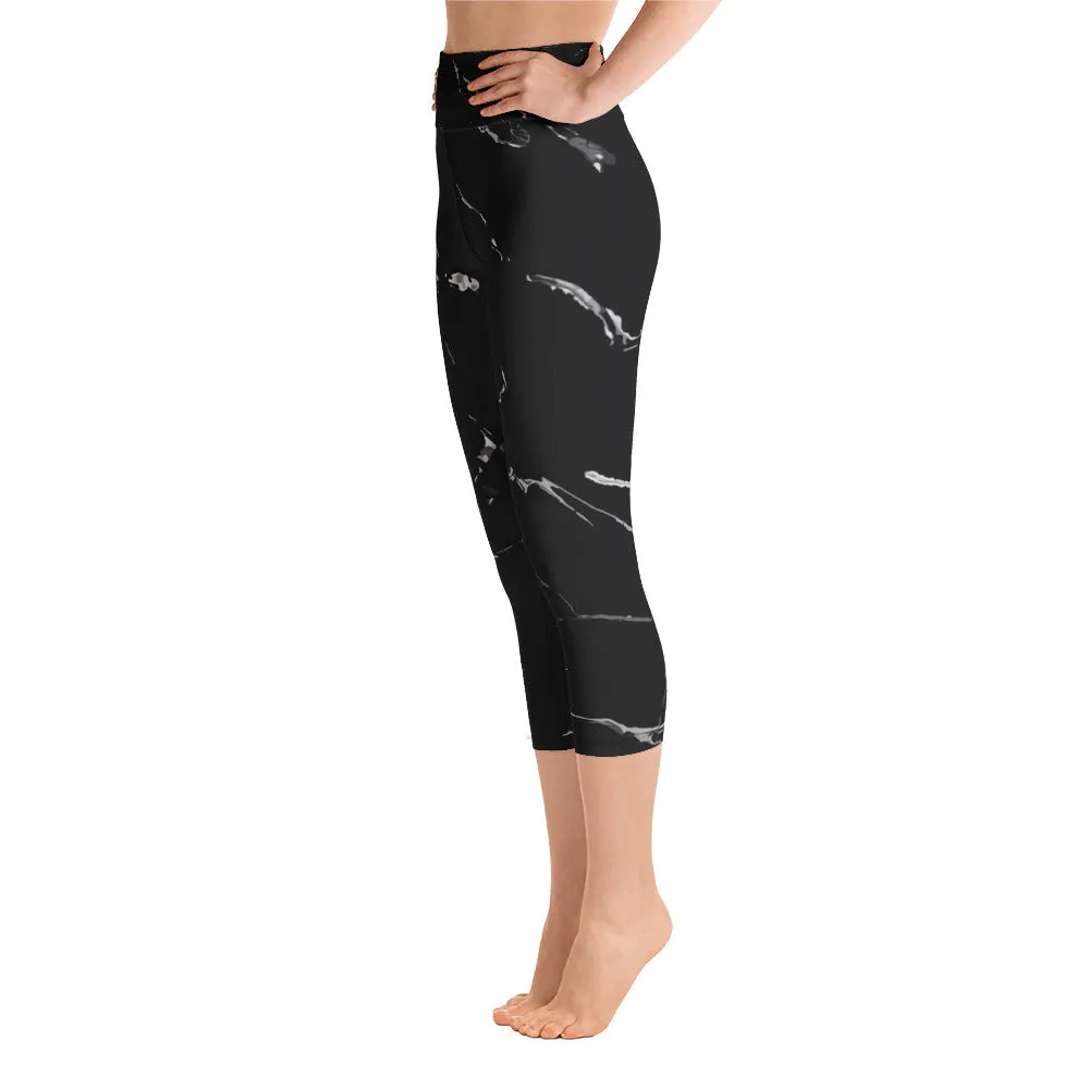 Black Marble Print Capri Leggings, Abstract Women's Yoga Stretchy Pants-Made in USA/ EU