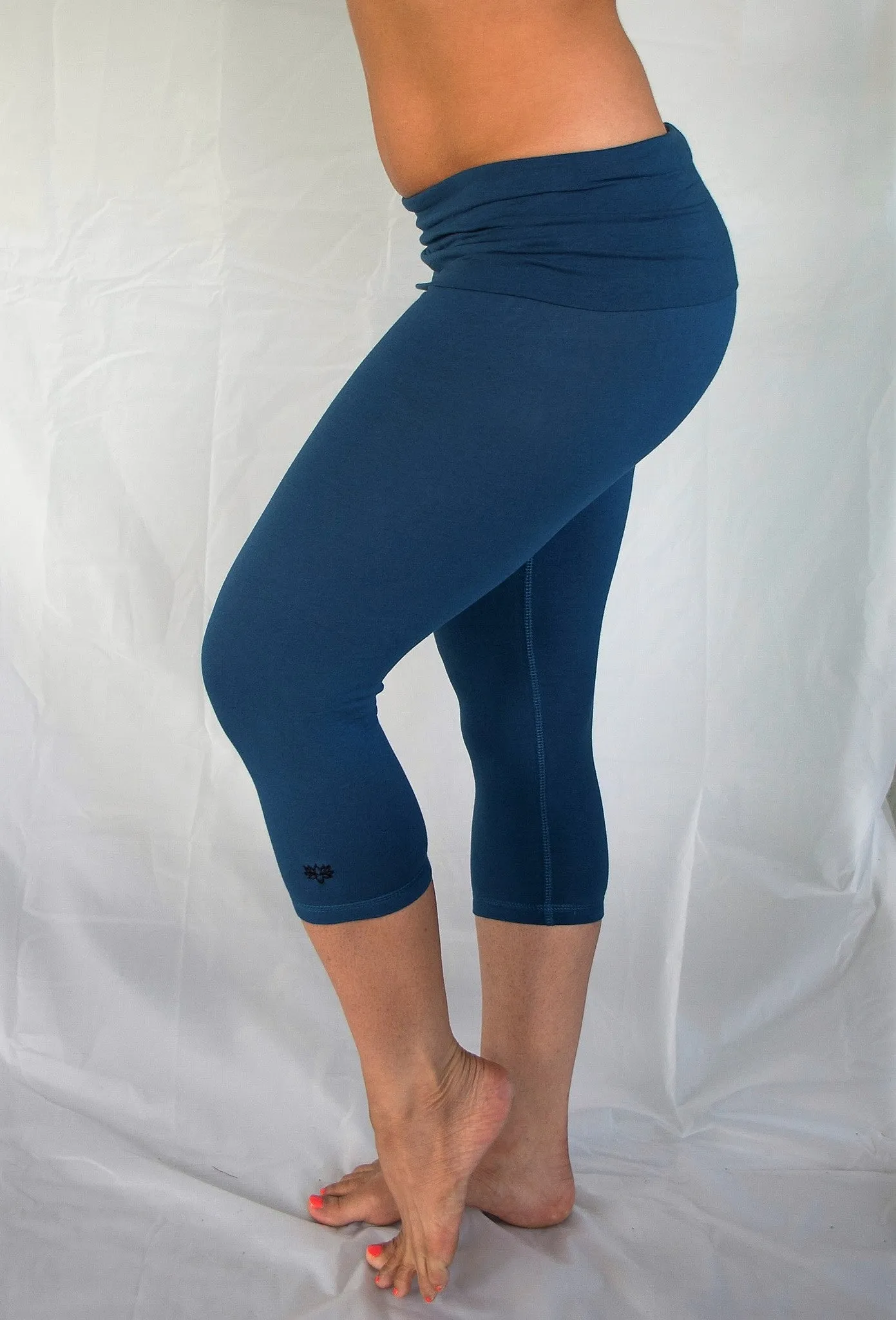 Cobalt 3/4 Yoga Pants