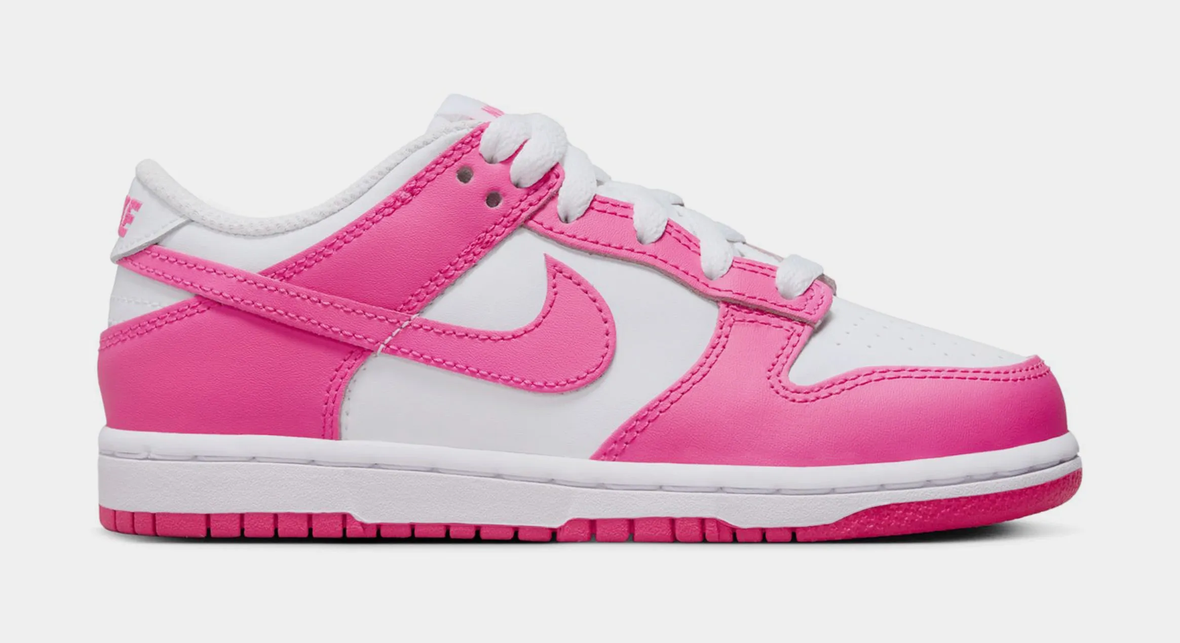 Dunk Low Preschool Lifestyle Shoes (White/Laser Fuchsia)