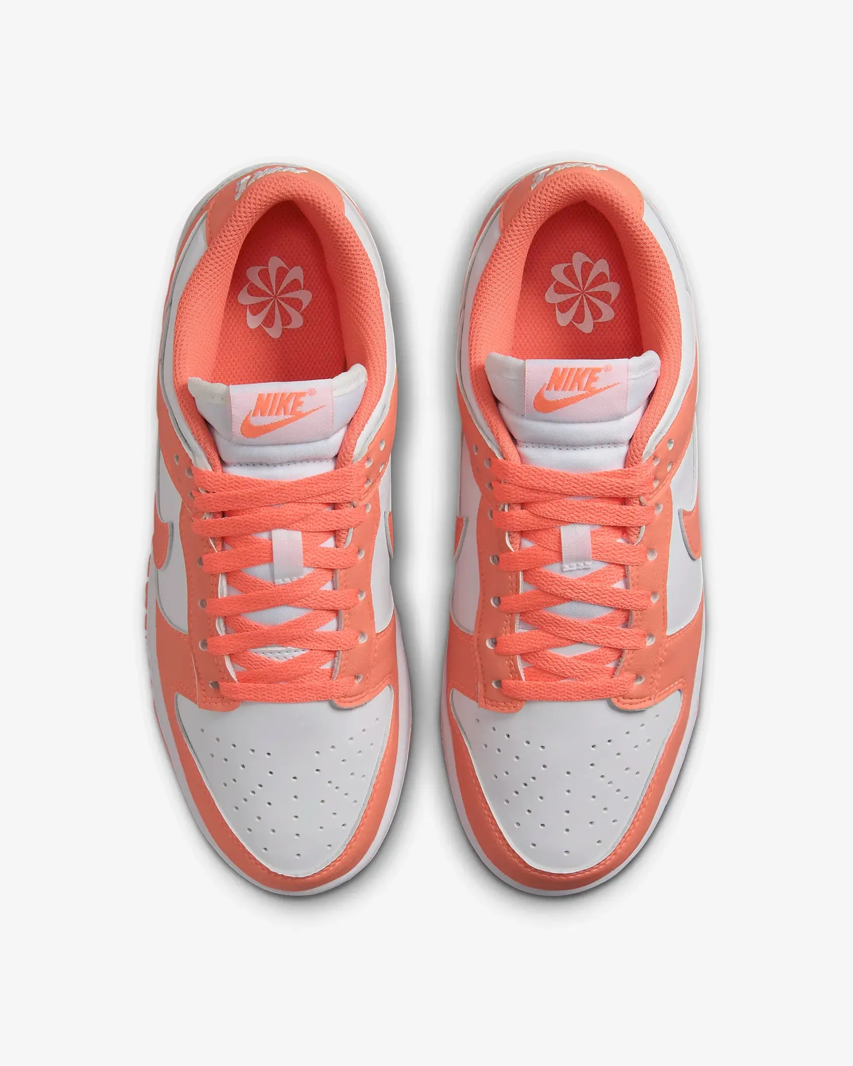 Dunk Women Low (Coral)