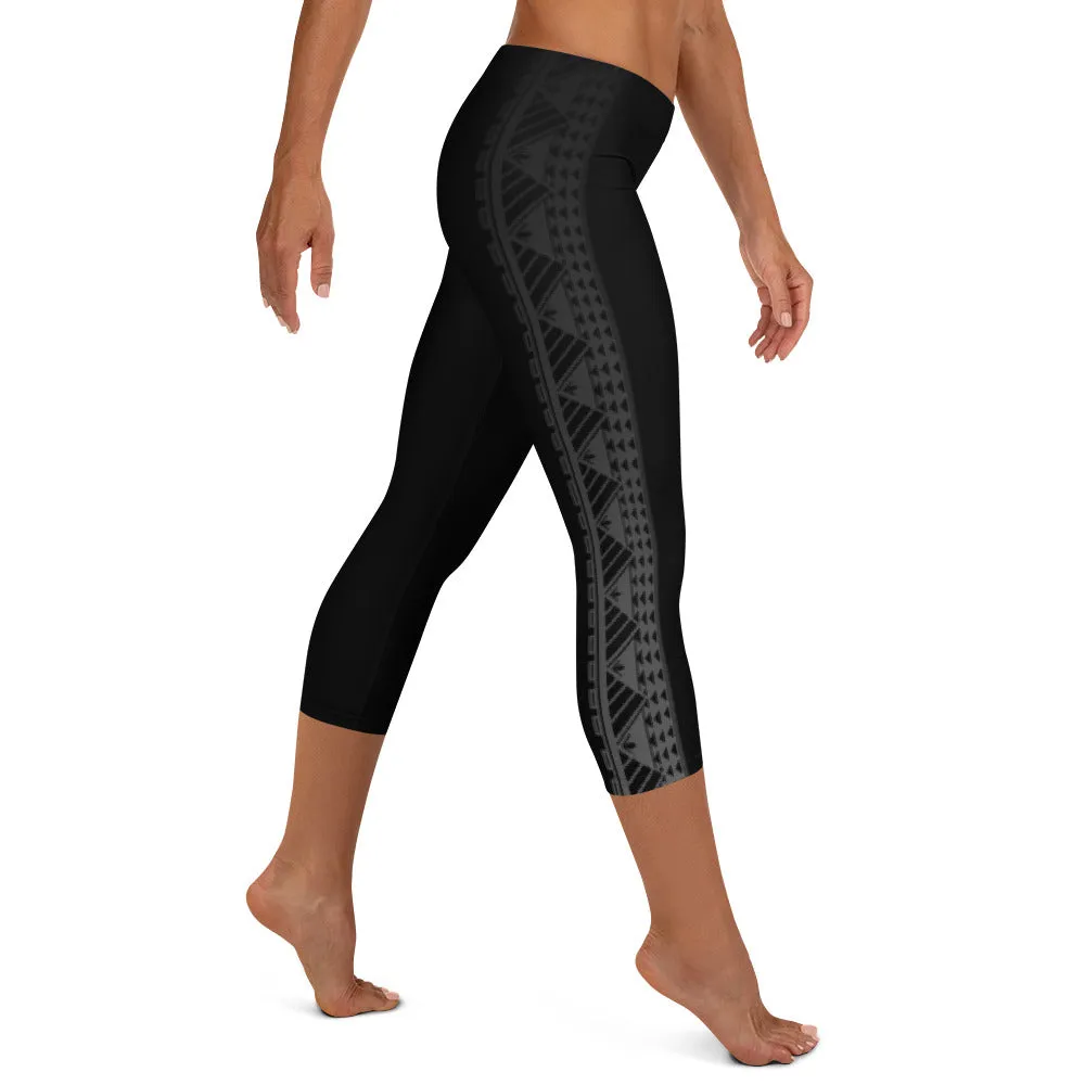 Kuahiwi Maunakea Style Samoan Polynesian Tattoo Pattern Print Crop / Capri Leggings