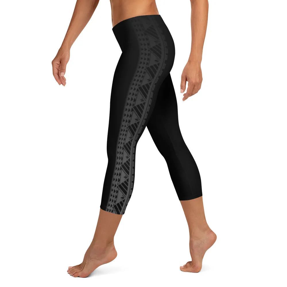 Kuahiwi Maunakea Style Samoan Polynesian Tattoo Pattern Print Crop / Capri Leggings