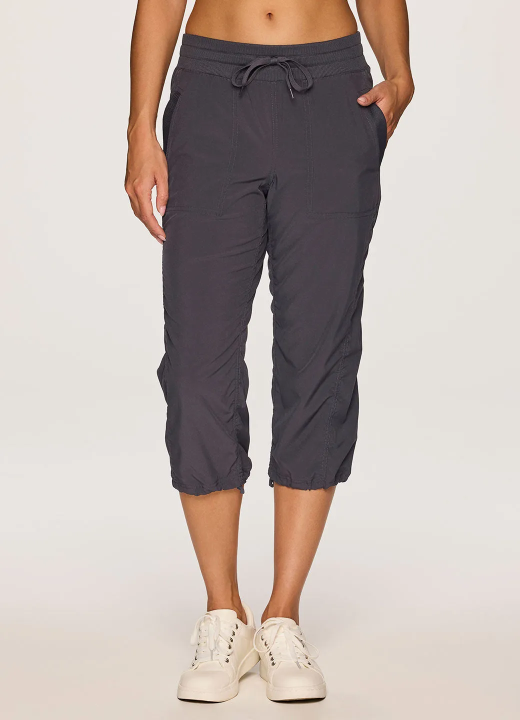 Lumen Lightweight Capri Pant