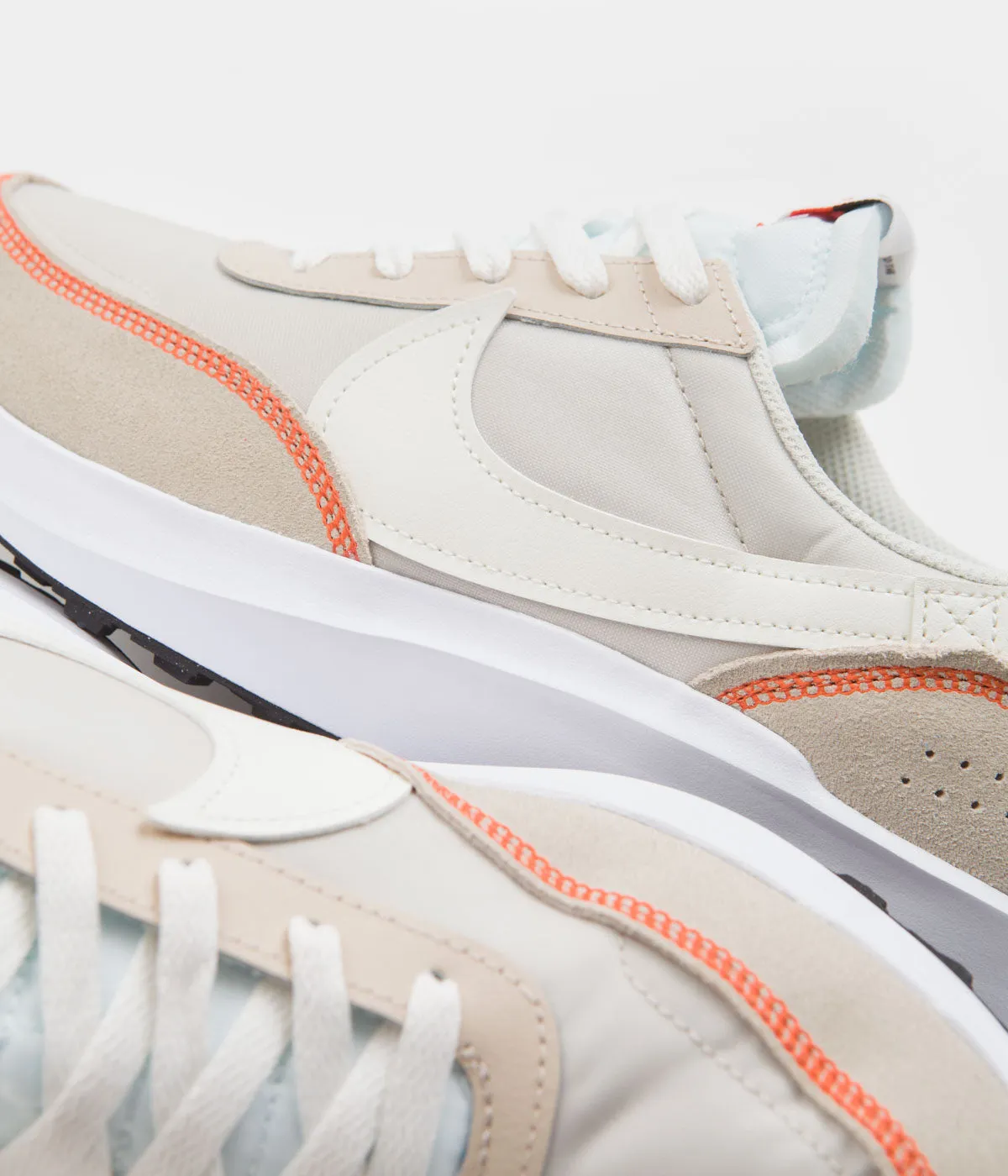 Nike Waffle Debut Shoes - Light Orewood Brown / Sail - White - Sanddrift