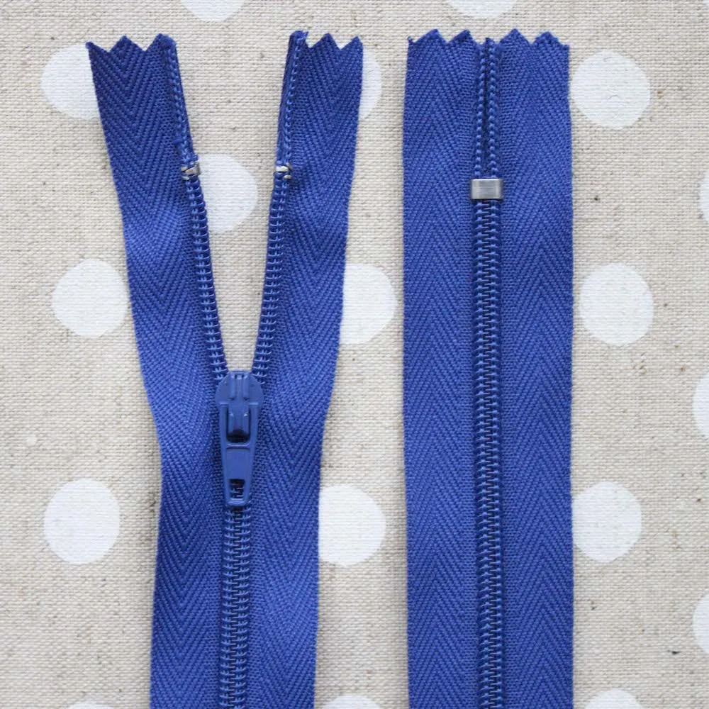 No.3 Closed End Nylon Zip - 30cm (12")