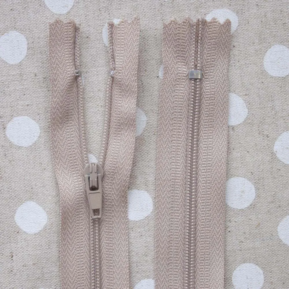 No.3 Closed End Nylon Zip - 30cm (12")