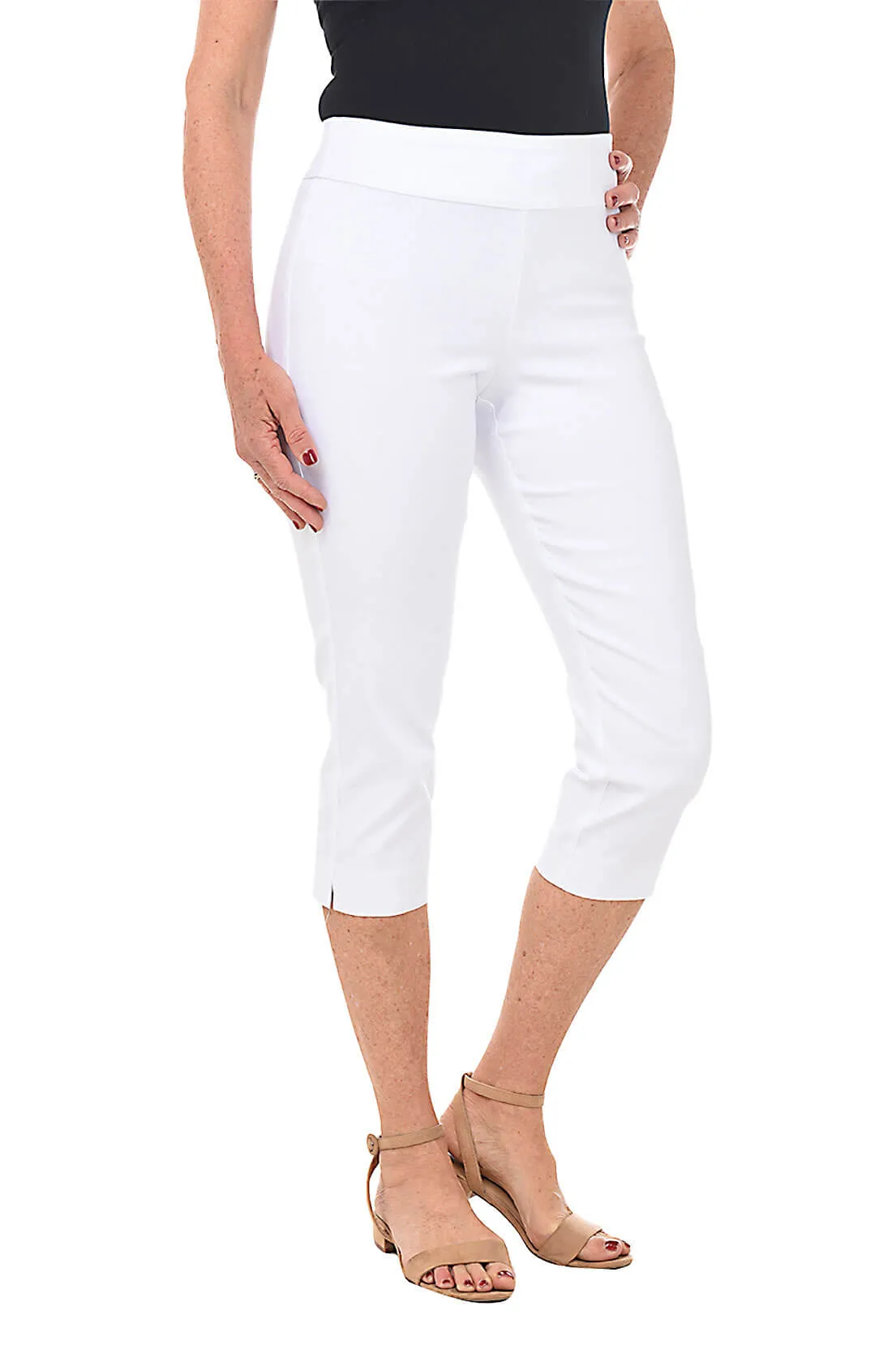 Solid Pull-On Capri Pants