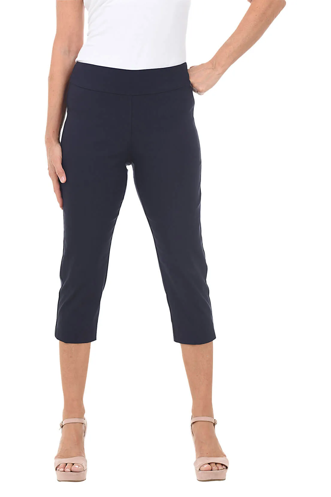 Solid Pull-On Capri Pants