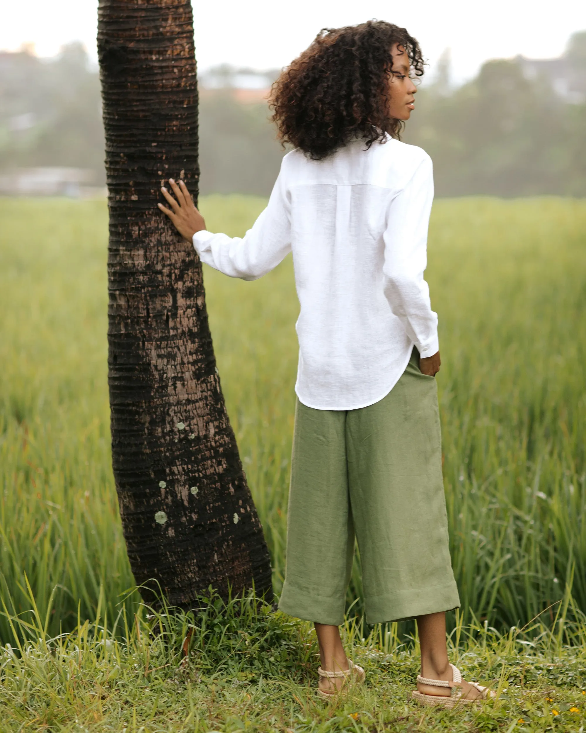 Wide leg linen culotte pants BRUNY in Forest green